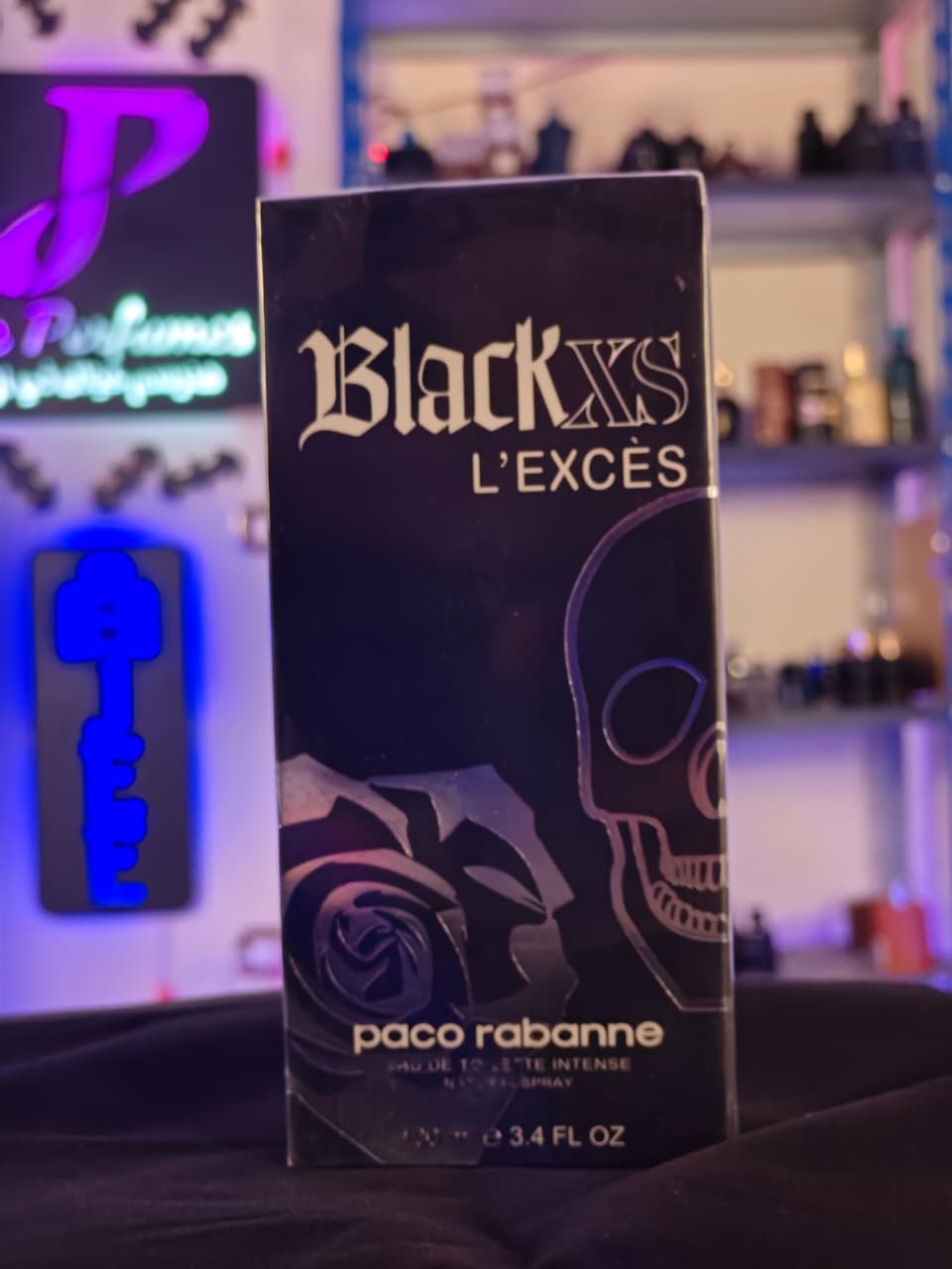 Black lexces